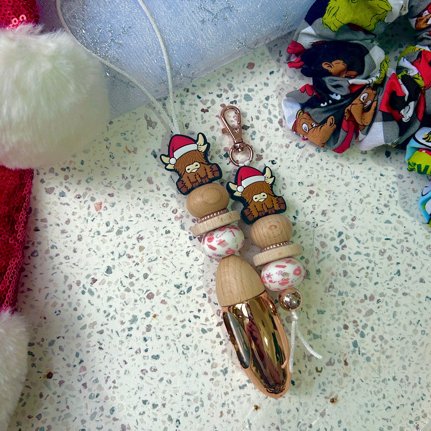 Christmas Highland Cow - Diffuser & Keychain Matching Set