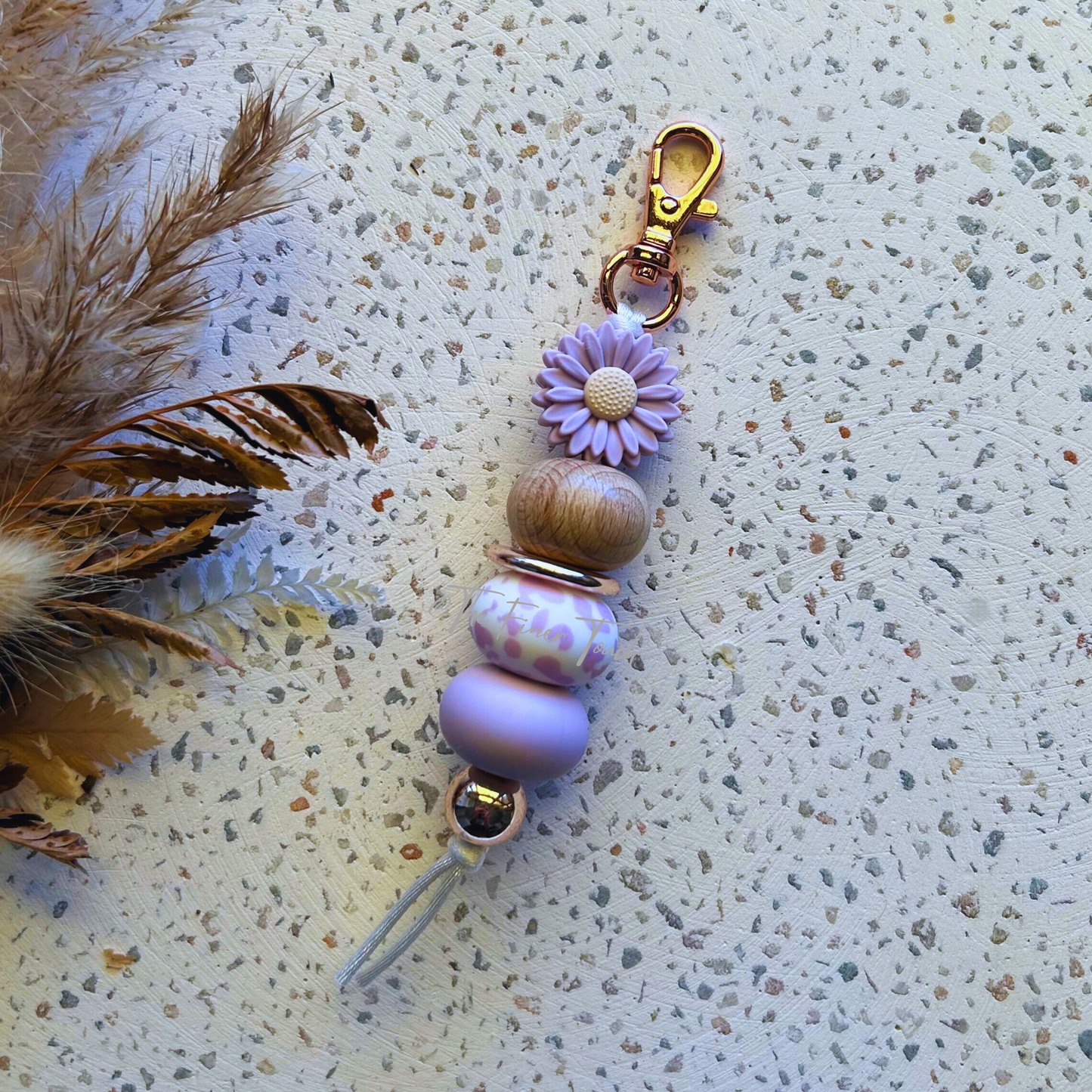 Purple Daisy - Keychain