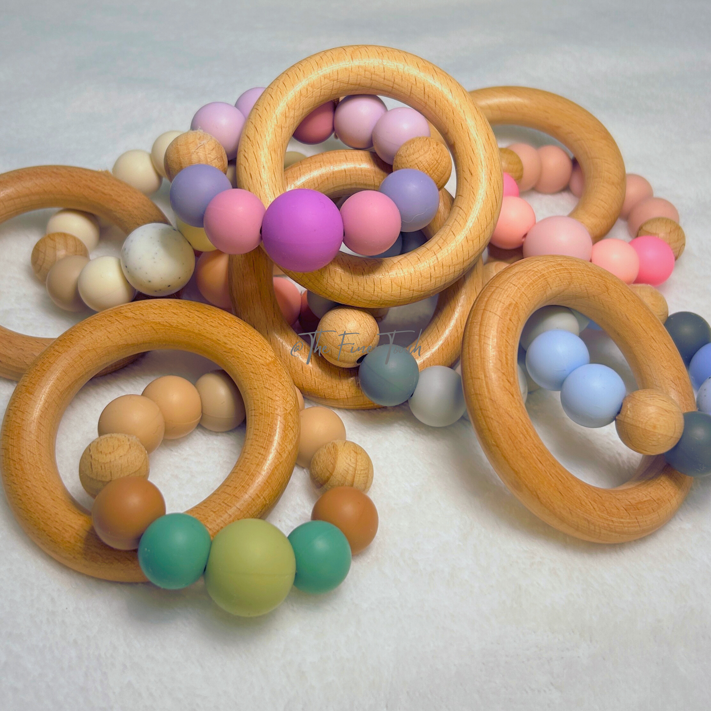 "Bailey" Silicone & Beech Teether